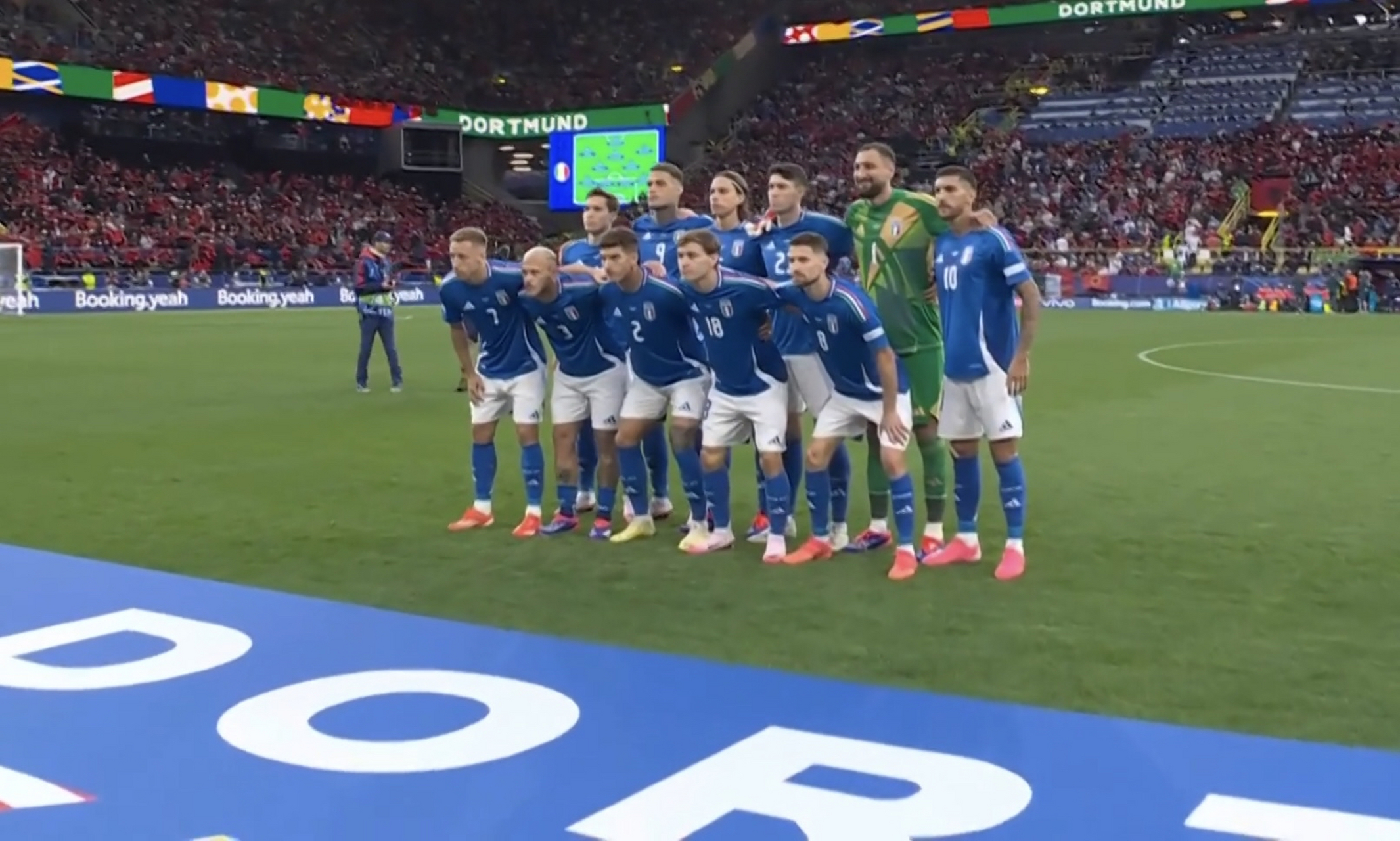 开云平台-阿尔巴尼亚遗憾败北，欧洲杯出线路漫漫的简单介绍