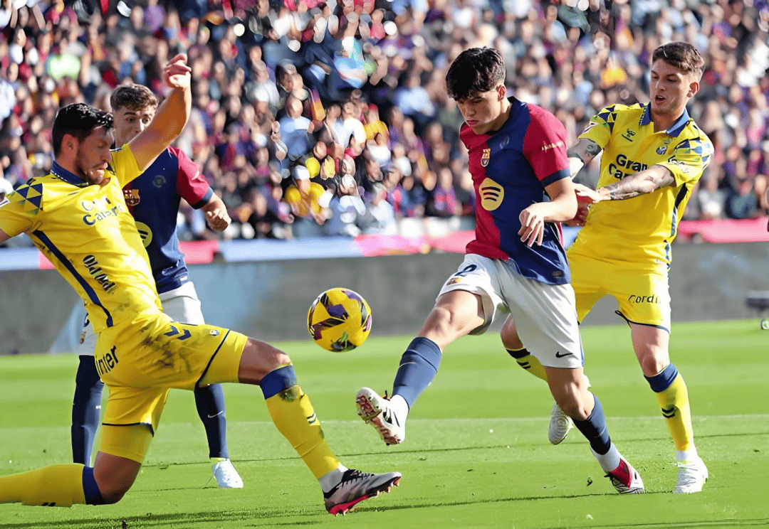 包含比利亚雷亚尔气势如虹，振奋面貌的词条