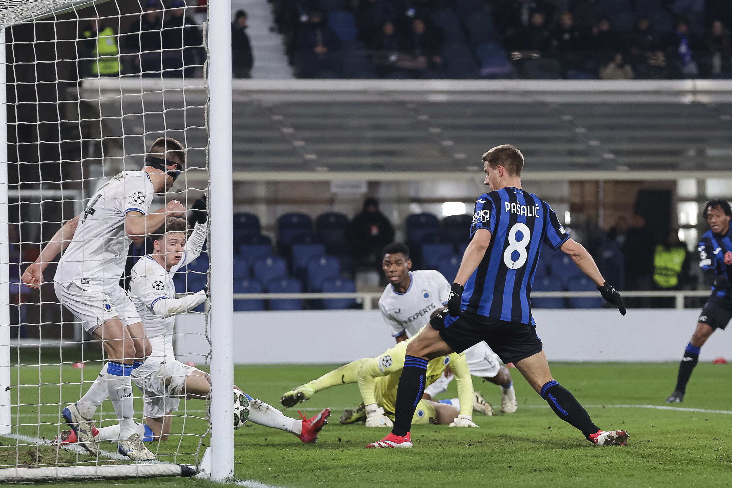 包含格鲁吉亚队不敌瑞士,提前遭到淘汰的词条 包含格鲁吉亚队不敌瑞士,提前遭到淘汰的词条