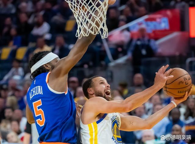 开云体育下载-关于勇士大胜尼克斯：库里的三分帮助球队取得胜利的信息