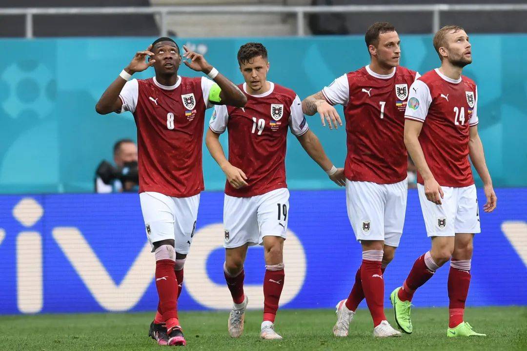 奥地利队在比赛中展现强大实力,备受瞩目 奥地利队在比赛中展现强大实力,备受瞩目