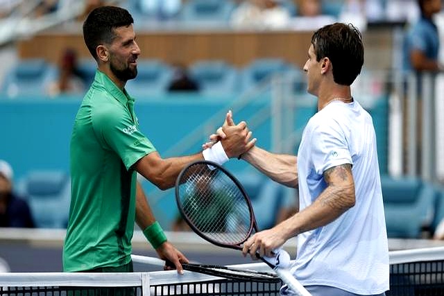 加的斯队员团结一心,豪取胜利 加的斯队员团结一心,豪取胜利