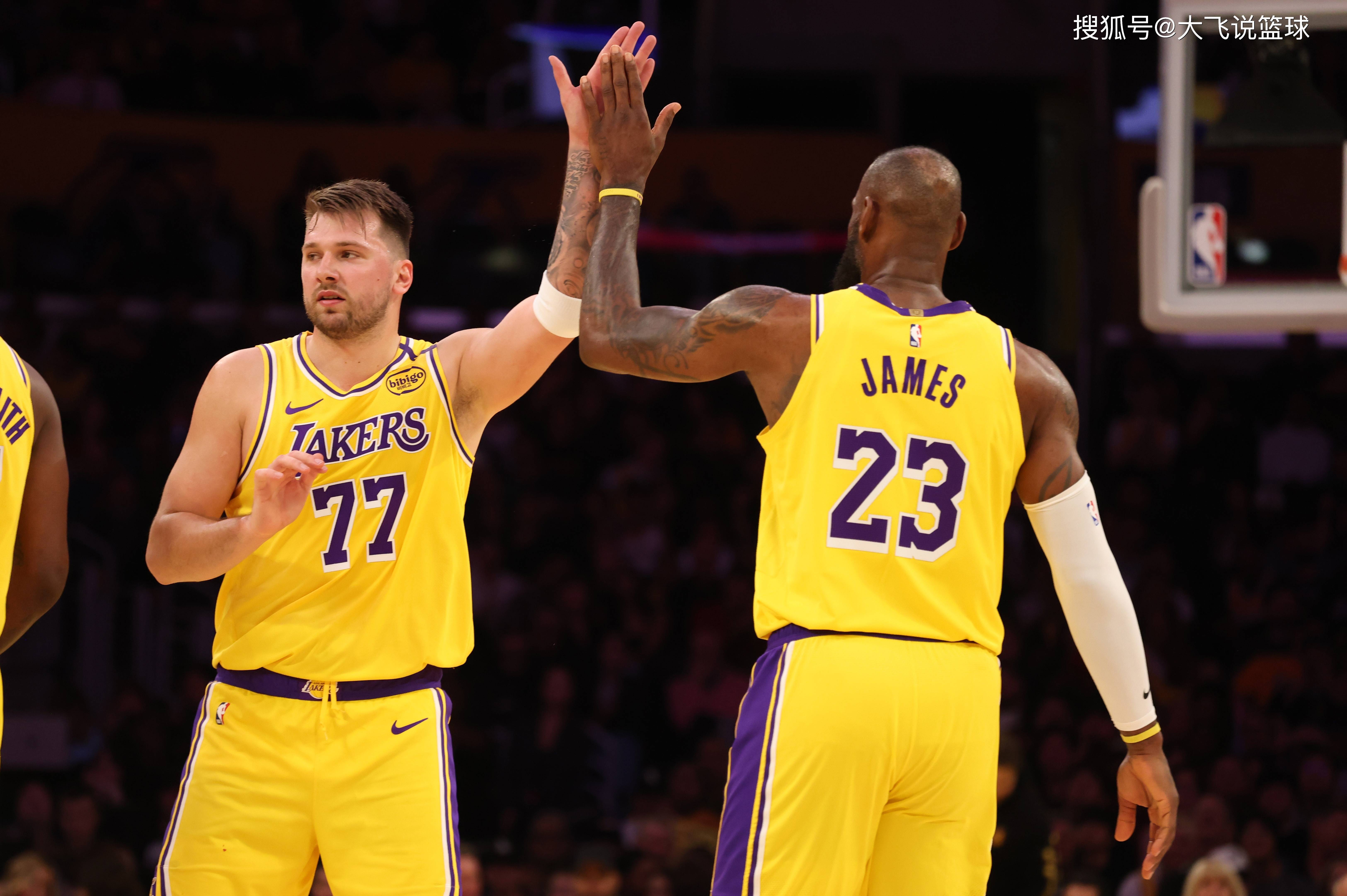 开云体育官方网站-湖人遭逆转！詹姆斯三节无一进球