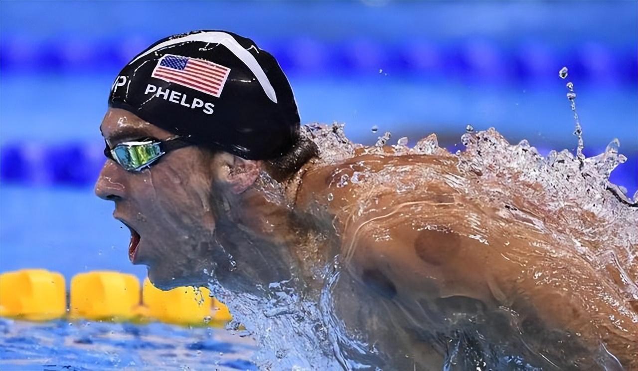 英国游泳选手在个人项目中夺冠 英国游泳选手在个人项目中夺冠