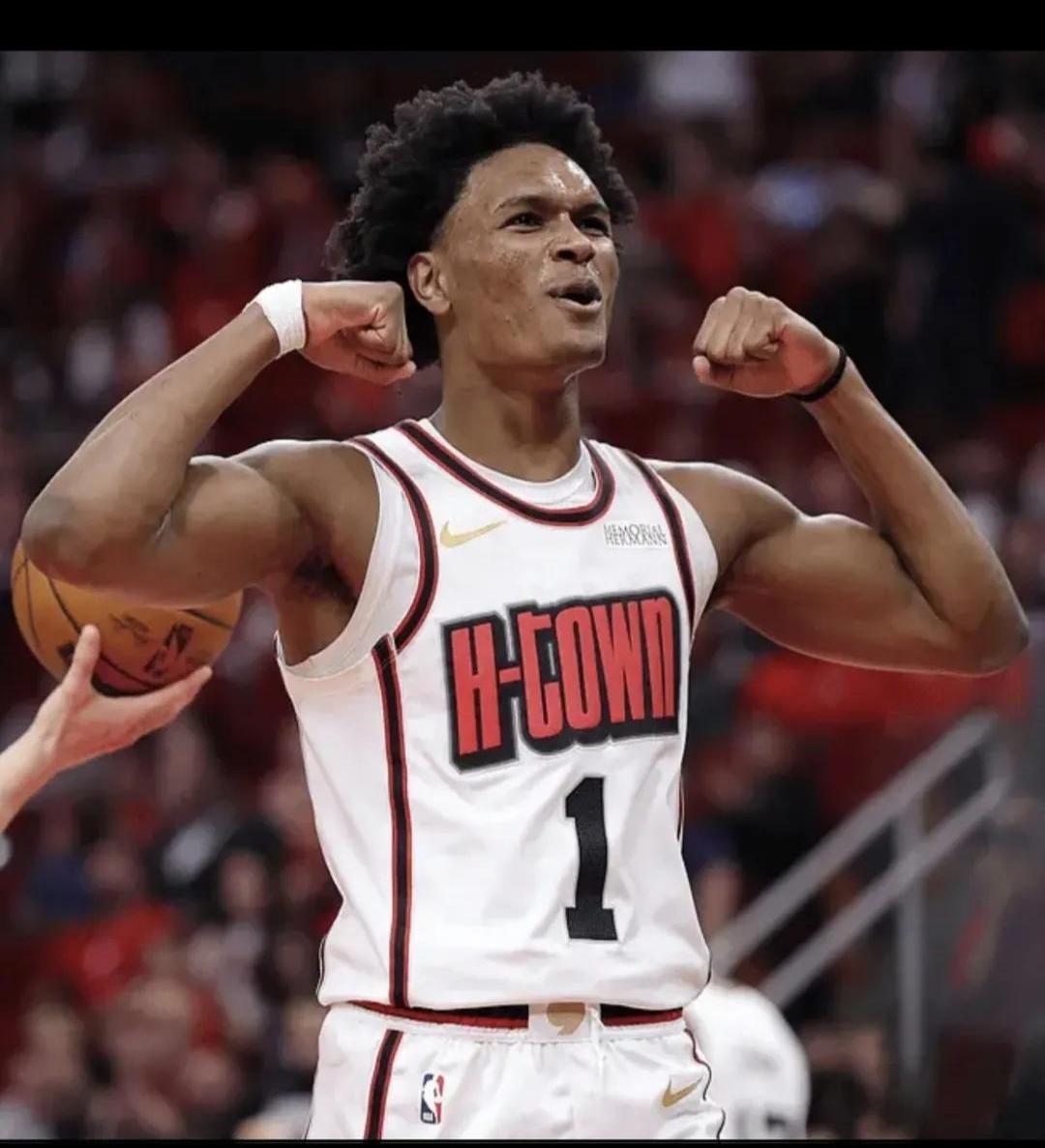 老鹰不敌凯尔特人,遭遇四连败 老鹰不敌凯尔特人,遭遇四连败