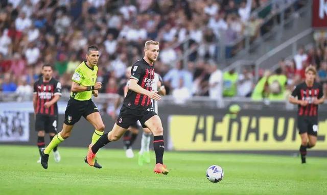 国际米兰主场大胜桑普多利亚,豪取三分 国际米兰主场大胜桑普多利亚,豪取三分