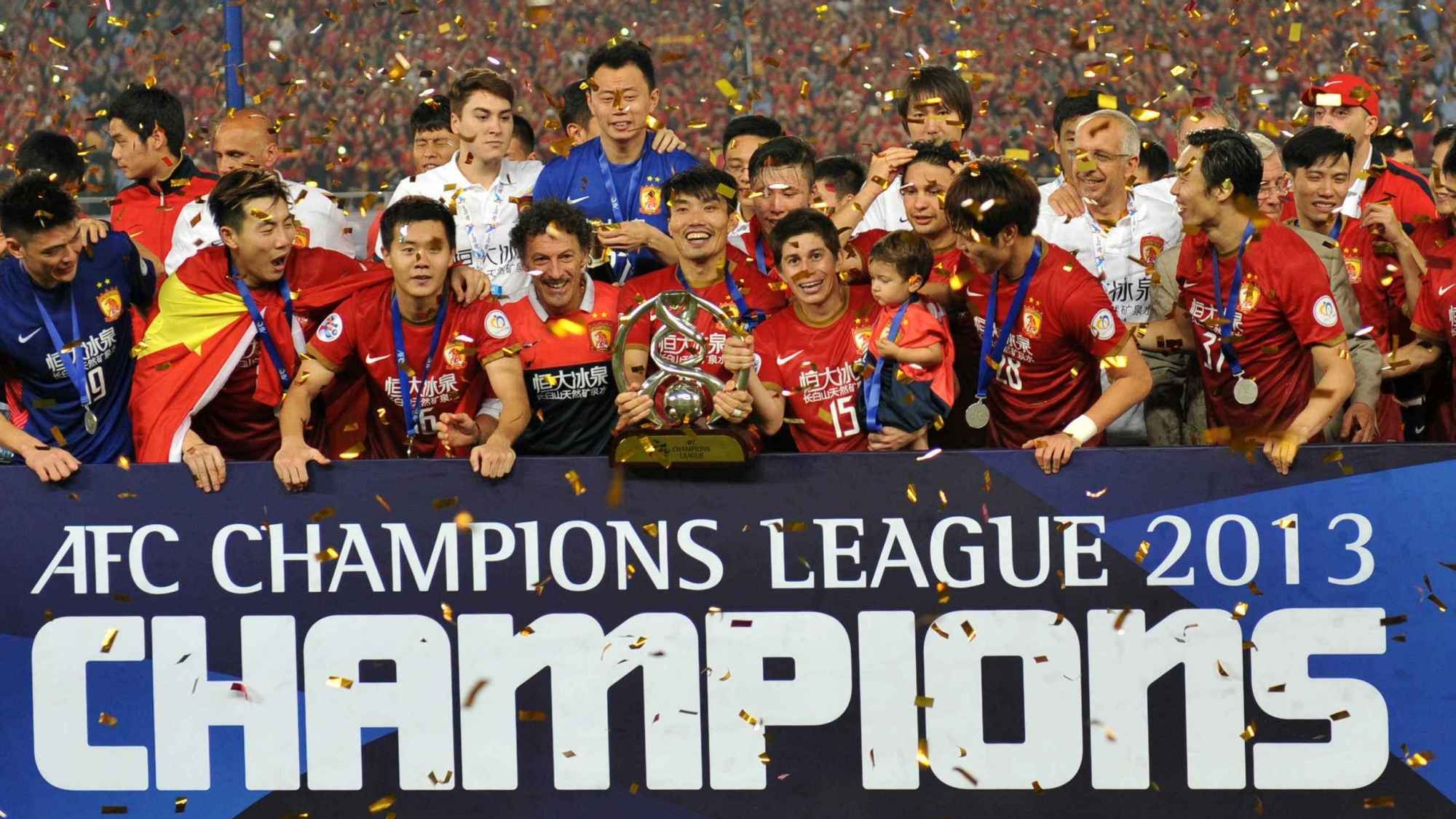 广州恒大比大胜山东鲁能,扩大领先优势 广州恒大比大胜山东鲁能,扩大领先优势