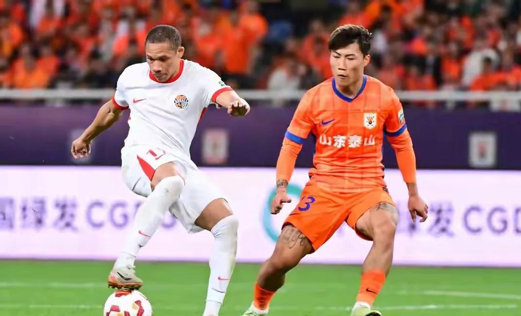 河北球队备战下轮比赛,全队努力备战 河北球队备战下轮比赛,全队努力备战