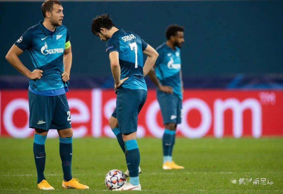 俄罗斯足球联赛取消冠军赛季重新开始