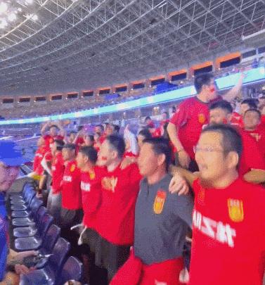 青海队战胜对手，展现出色表现