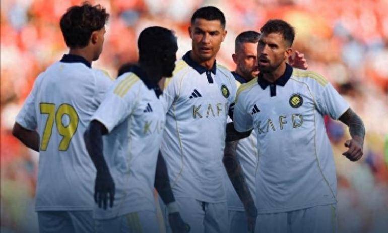 人主场领先一步成功逆转胜利的简单介绍