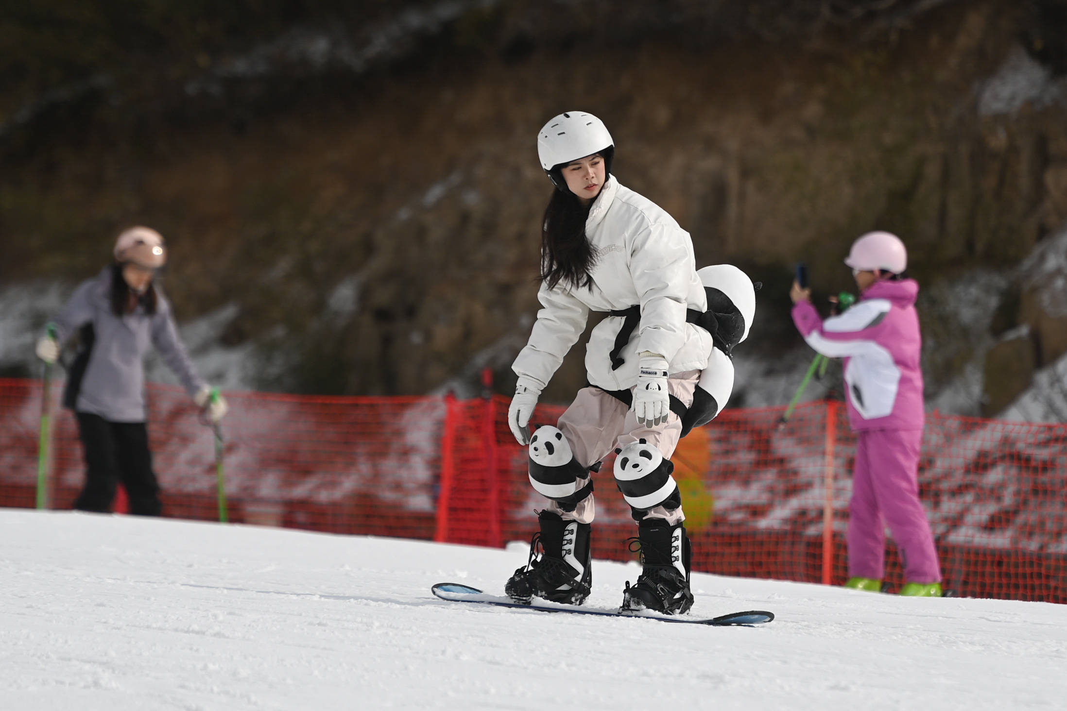 运动员技艺纷呈宛如赛场达人 运动员技艺纷呈宛如赛场达人