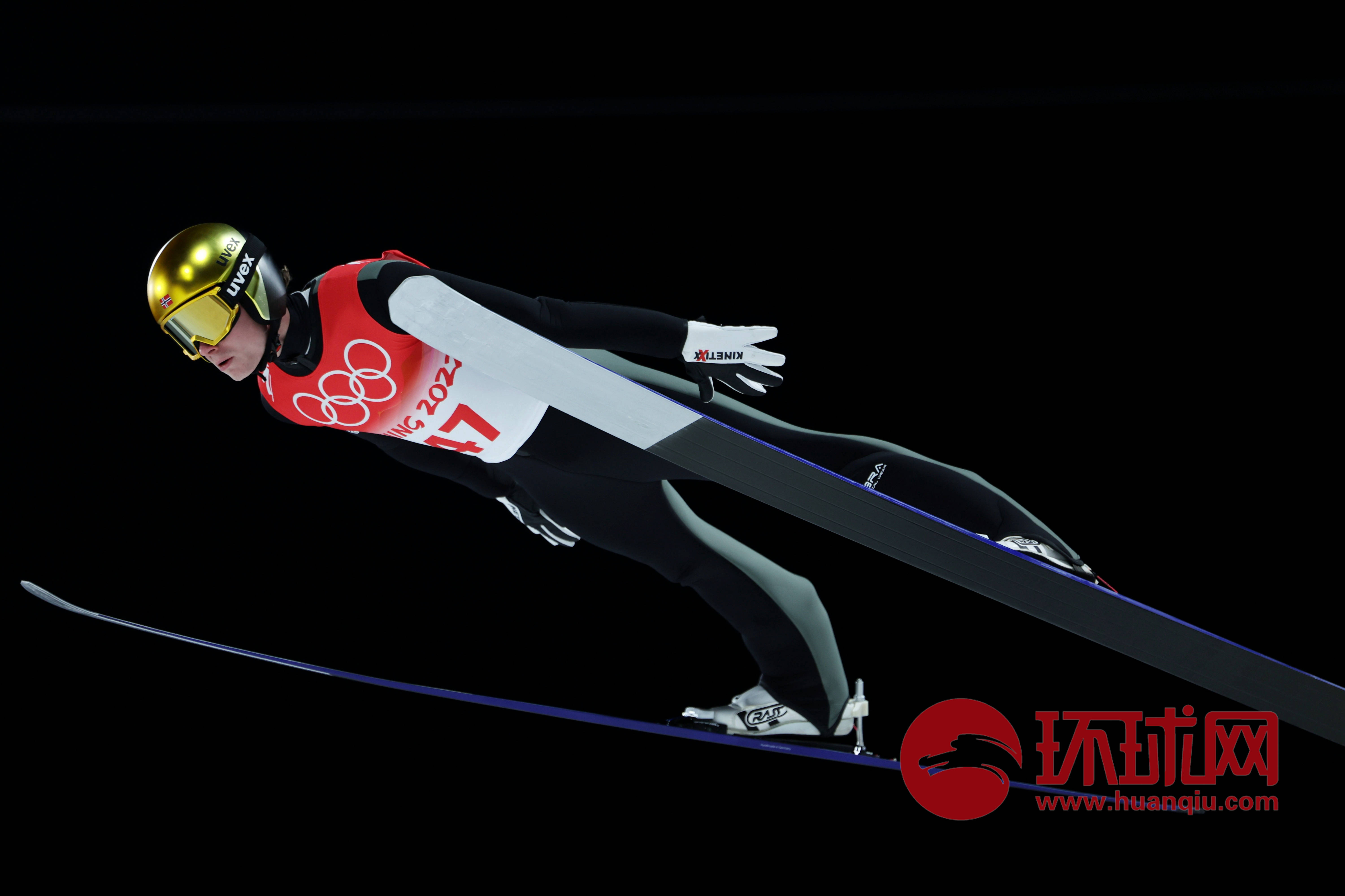 包含挪威滑雪选手力挽狂澜,展现出色技术的词条 包含挪威滑雪选手力挽狂澜,展现出色技术的词条