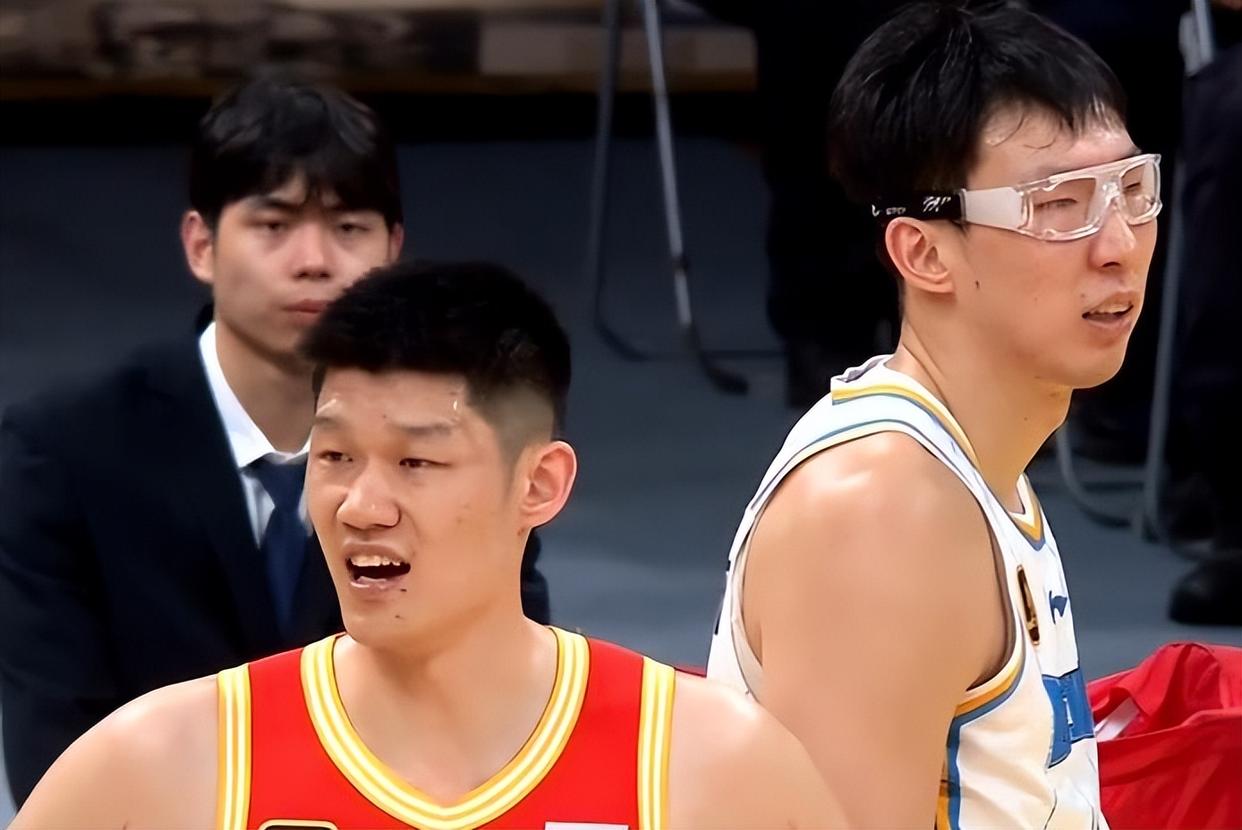 开云平台-庞费索表现出色助球队赢得关键胜利