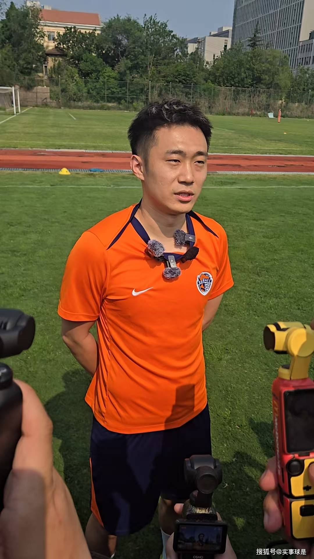 开云体育平台APP-包含青岛球员状态亮眼，球队士气高涨备战的词条