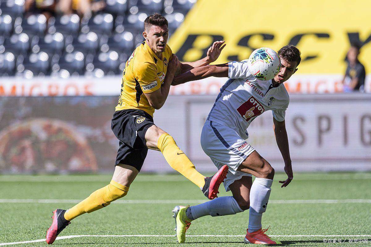 沙尔克总胜場面临重建,球队成绩难振 沙尔克总胜場面临重建,球队成绩难振