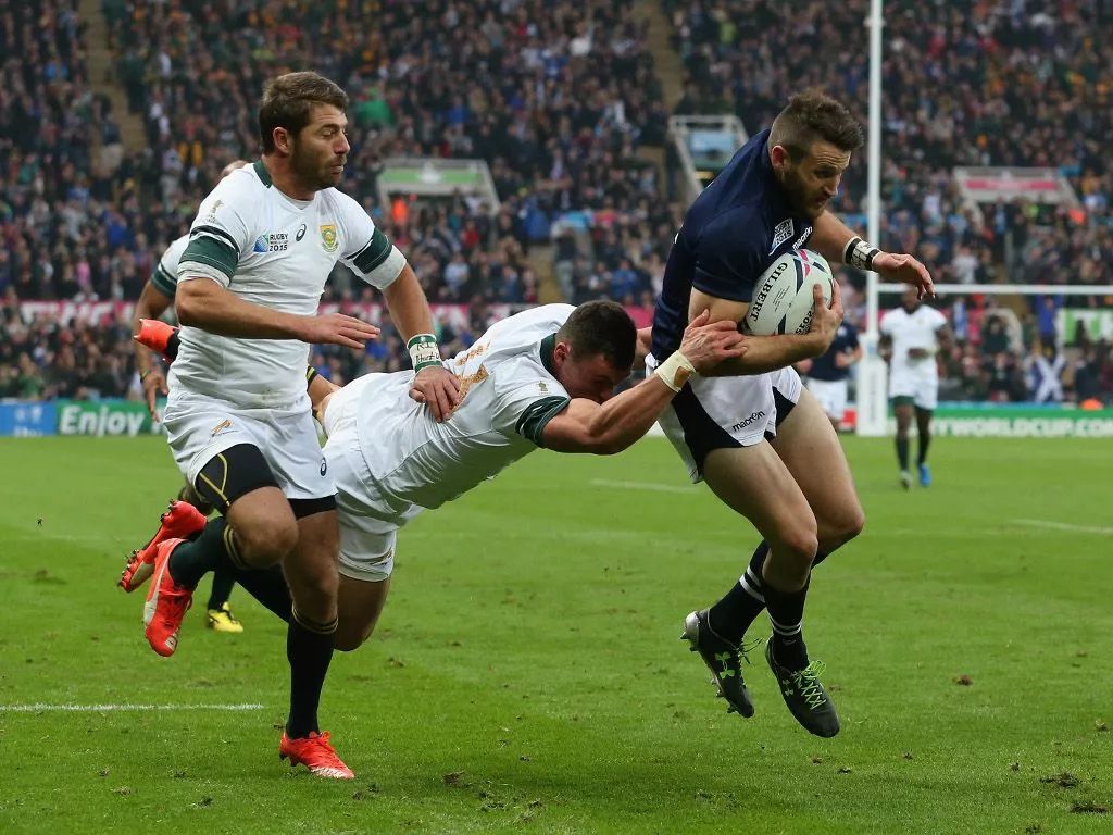 关于赛场上的硝烟弥漫，最终胜利者诞生的信息