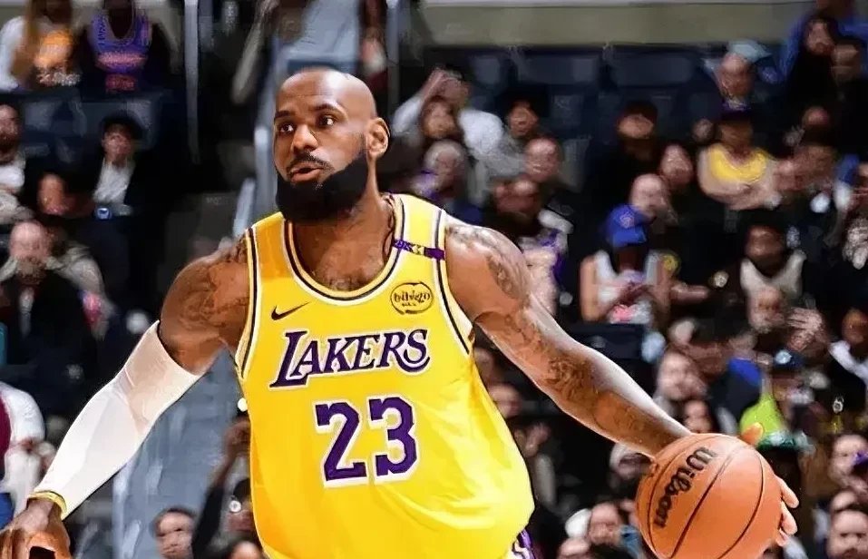 湖人队大换血,詹姆斯是否还能保持统治力? 湖人队大换血,詹姆斯是否还能保持统治力?