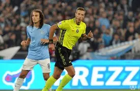 开云体育中国-帕尔马主场战胜拉齐奥，豪取三分胜利