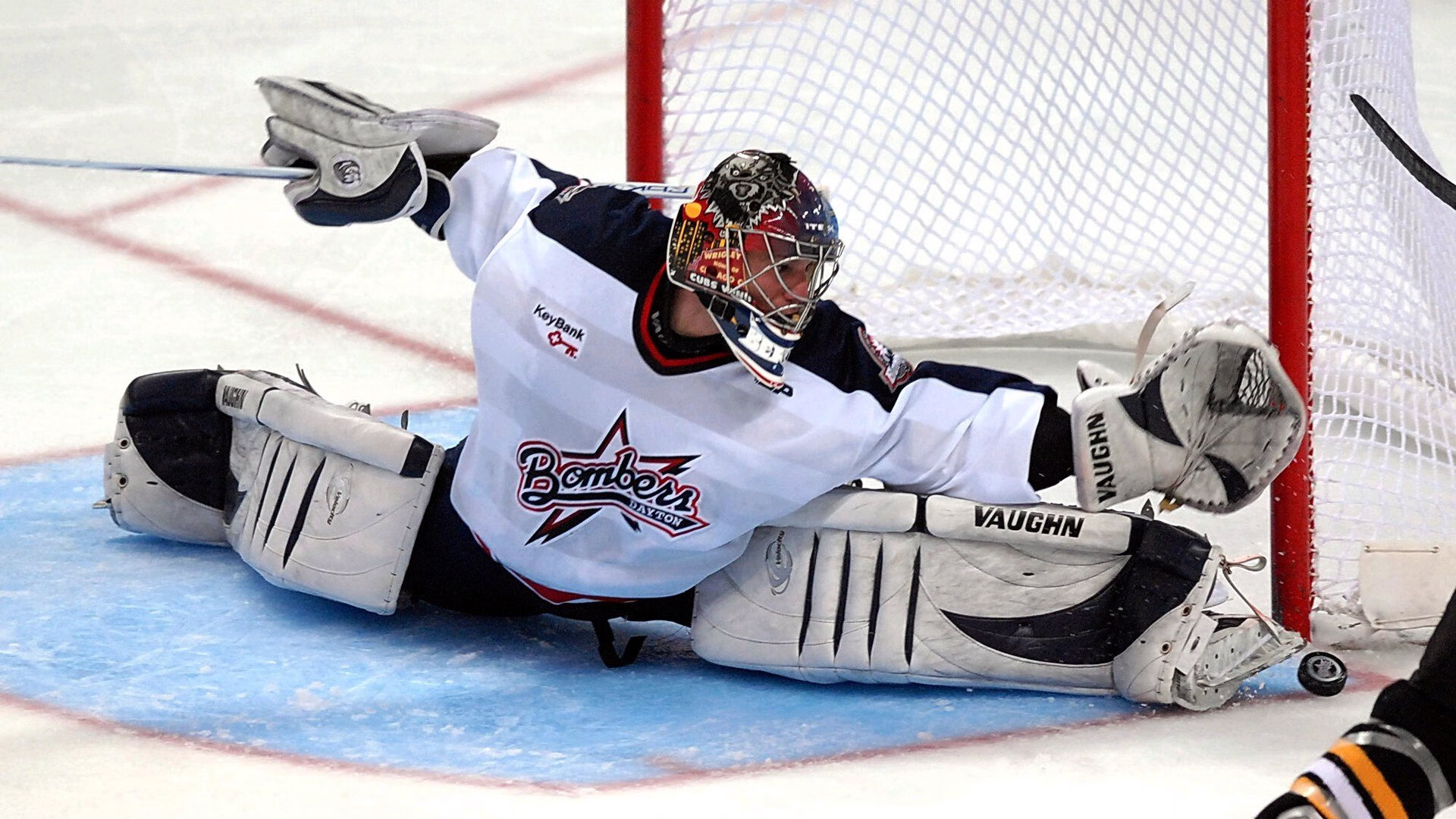 铁栅下的利拉德时刻，当奇才的进攻在凯尔特人防线前凝固